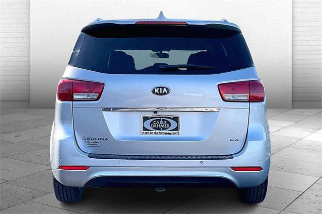 2017 Kia Sedona Vehicle Photo in INDEPENDENCE, MO 64055-1314