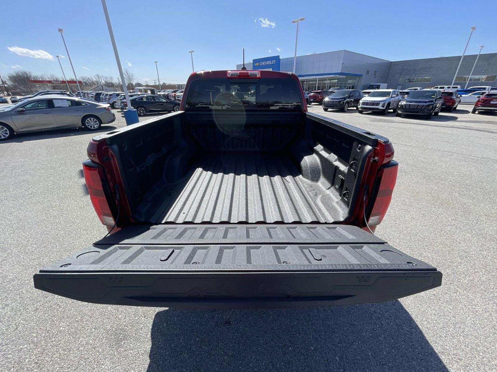 2025 Chevrolet Colorado Vehicle Photo in BENTONVILLE, AR 72712-4322