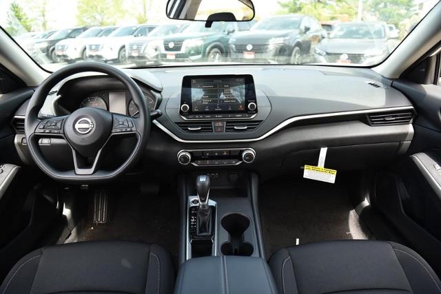 2025 Nissan Altima Vehicle Photo in Ballwin, MO 63011
