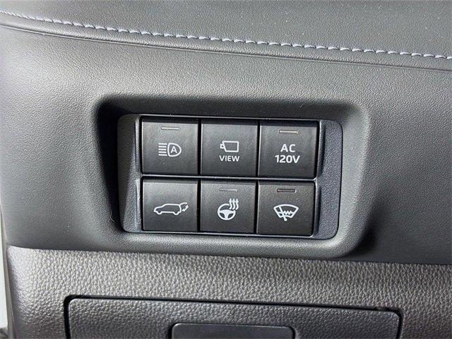 2021 Toyota Highlander Vehicle Photo in PUYALLUP, WA 98371-4149