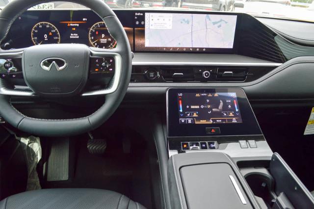 2025 INFINITI QX80 Vehicle Photo in Houston, TX 77090