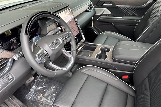 2025 GMC Acadia Vehicle Photo in ELK GROVE, CA 95757-8703