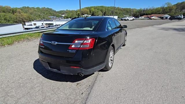 2017 Ford Taurus Vehicle Photo in Pleasant Hills, PA 15236