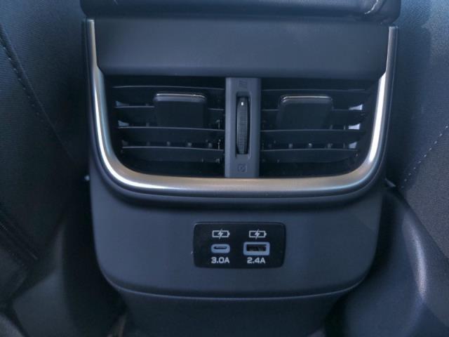 2025 Subaru Outback Vehicle Photo in Green Bay, WI 54304