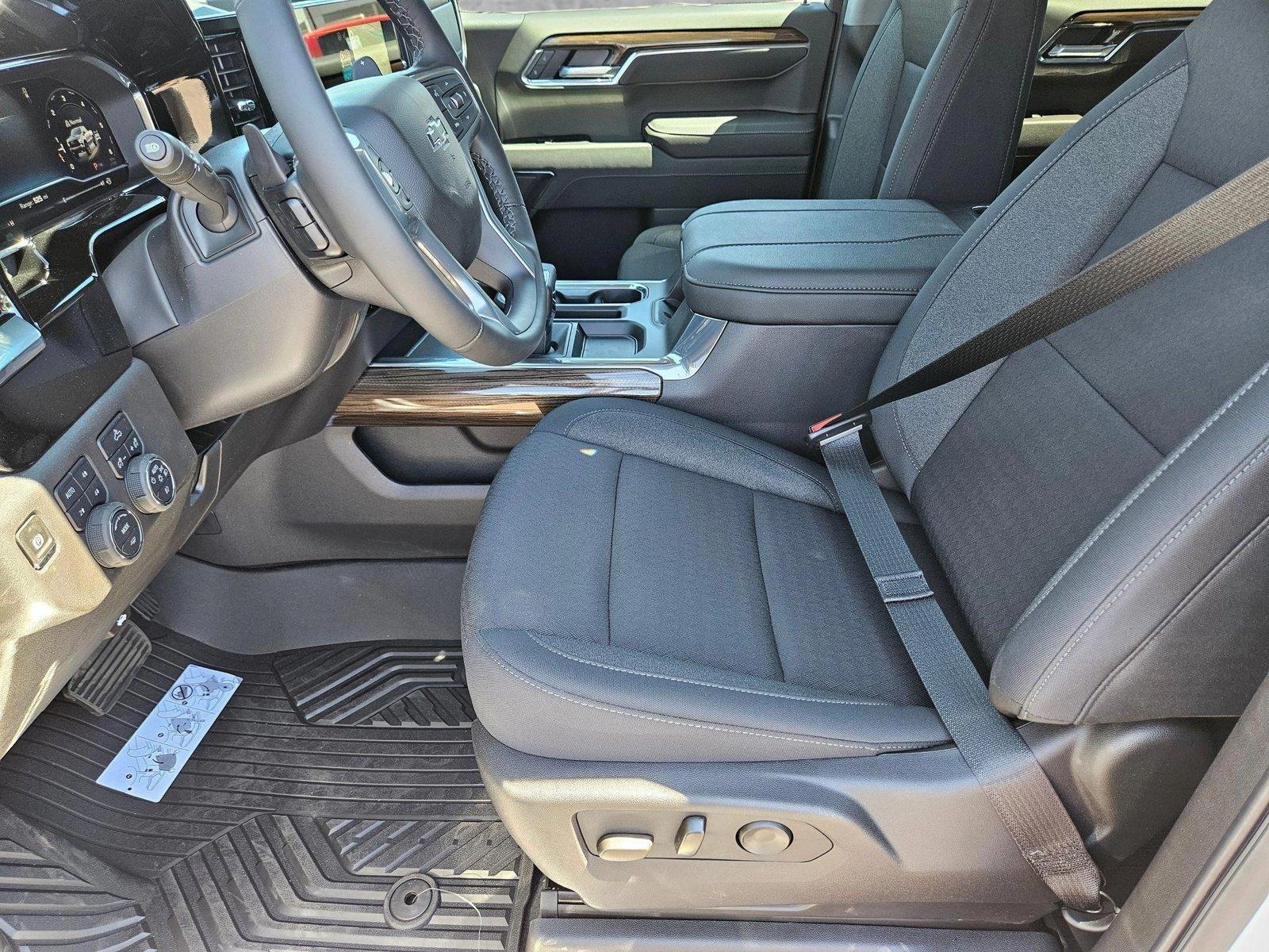 2025 Chevrolet Silverado 1500 Vehicle Photo in PEORIA, AZ 85382-3715