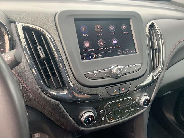 2022 Chevrolet Equinox Vehicle Photo in MOON TOWNSHIP, PA 15108-2571