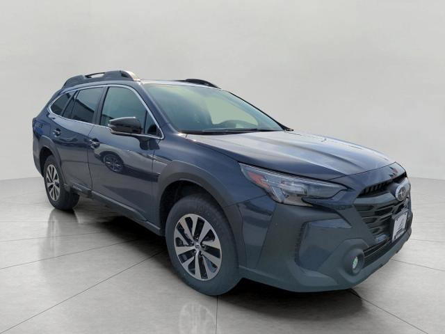 2025 Subaru Outback Vehicle Photo in Green Bay, WI 54304