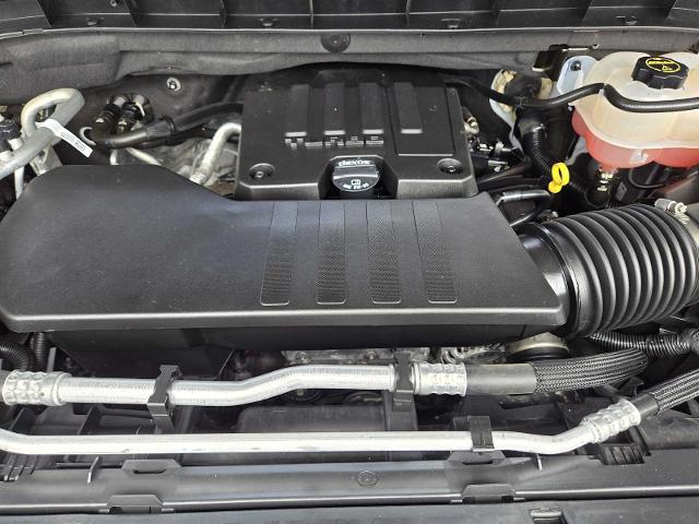 2024 GMC Sierra 1500 Vehicle Photo in DENTON, TX 76210-9321