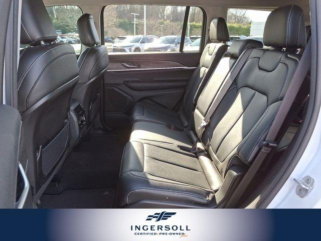 2023 Jeep Grand Cherokee L Vehicle Photo in WATERTOWN, CT 06795-3318