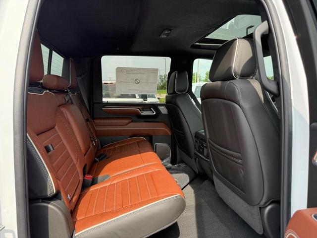 2025 GMC Sierra 3500 HD Vehicle Photo in COLUMBIA, MO 65203-3903