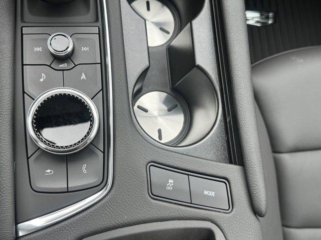 2025 Cadillac XT6 Vehicle Photo in LEOMINSTER, MA 01453-2952