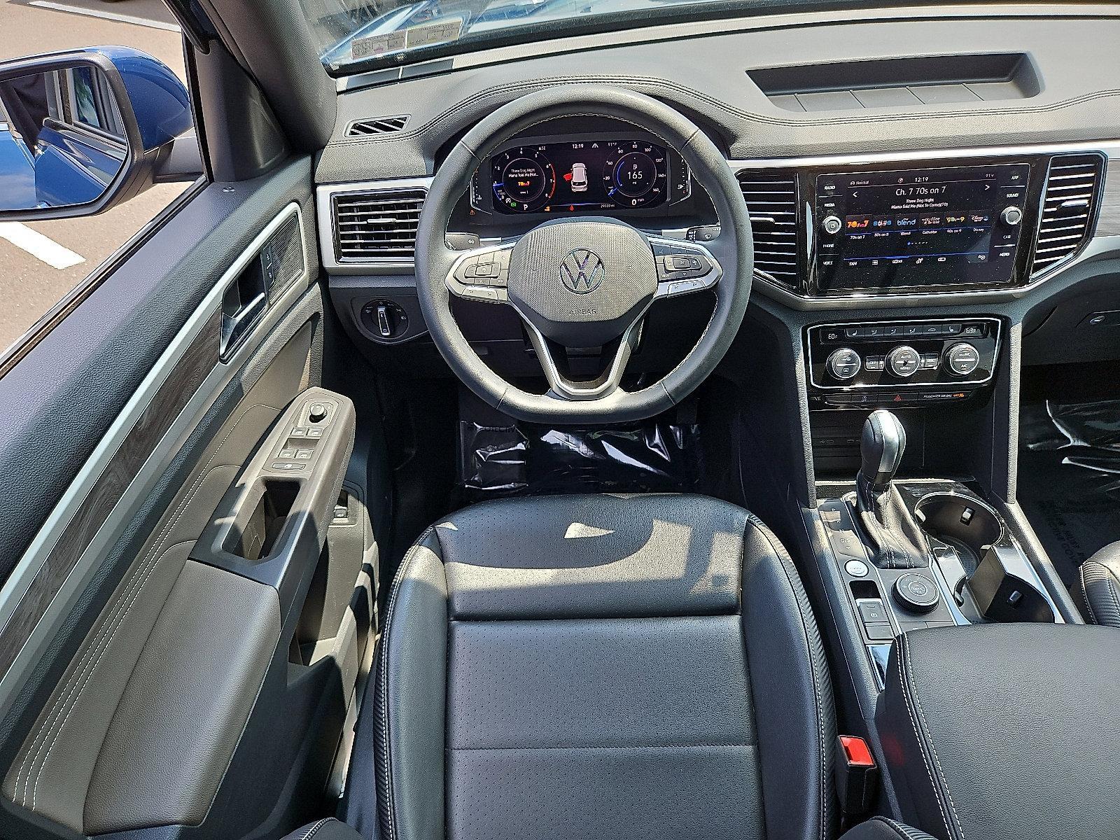 2022 Volkswagen Atlas Cross Sport Vehicle Photo in Trevose, PA 19053