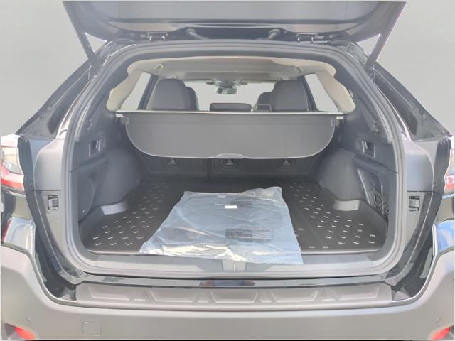2025 Subaru Outback Vehicle Photo in Green Bay, WI 54304
