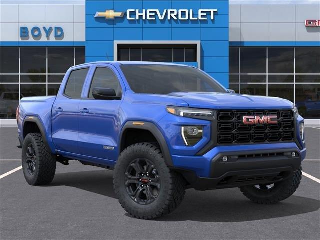 2025 GMC Canyon Vehicle Photo in EMPORIA, VA 23847-1235