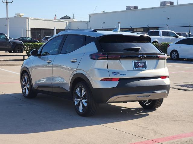 Used 2022 Chevrolet Bolt EUV LT with VIN 1G1FY6S01N4105996 for sale in Grapevine, TX