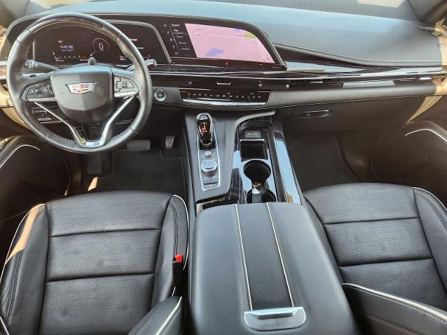 2022 Cadillac Escalade Vehicle Photo in DENTON, TX 76210-9321