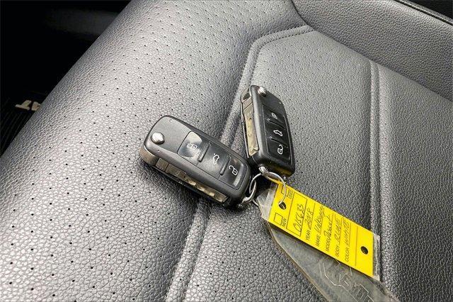 2018 Volkswagen Passat Vehicle Photo in INDEPENDENCE, MO 64055-1314