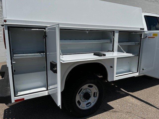 2024 Chevrolet Silverado 2500 HD Vehicle Photo in TOPEKA, KS 66609-0000