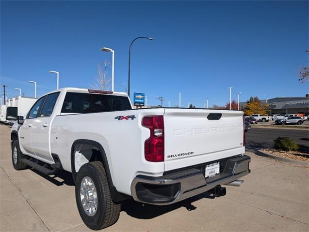 2025 Chevrolet Silverado 3500 HD Vehicle Photo in ENGLEWOOD, CO 80113-6708