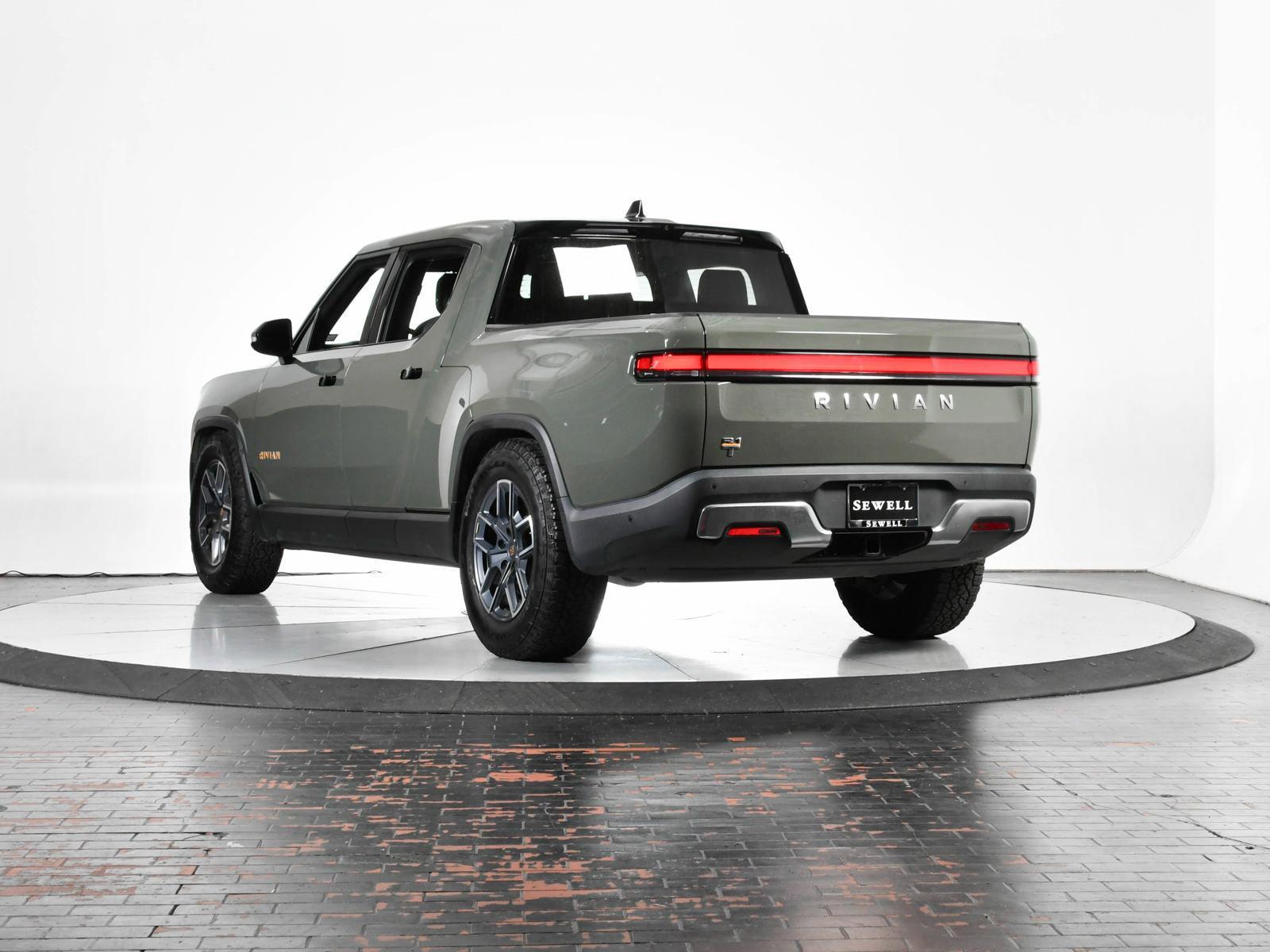 2022 Rivian R1T Vehicle Photo in DALLAS, TX 75235