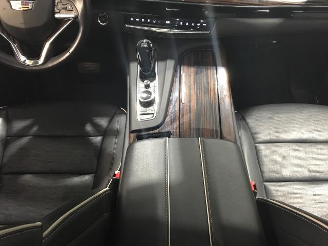 2023 Cadillac Escalade Vehicle Photo in GREEN BAY, WI 54303-3330