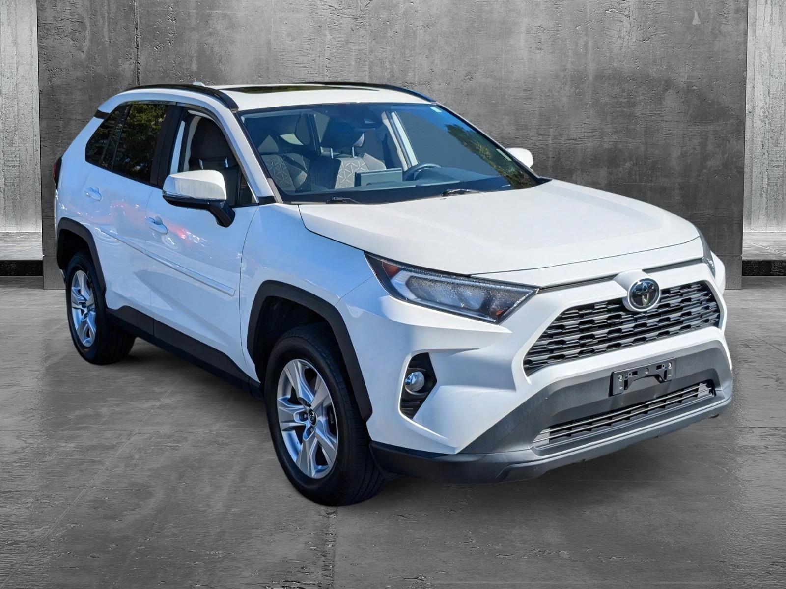 2020 Toyota RAV4 Vehicle Photo in Panama City, FL 32401