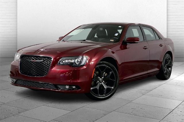 2022 Chrysler 300 Vehicle Photo in Kansas City, MO 64114