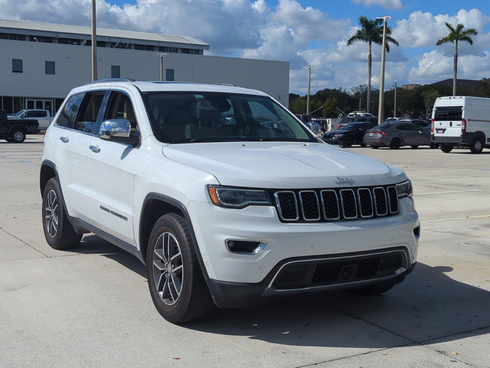 2018 Jeep Grand Cherokee Vehicle Photo in Pembroke Pines, FL 33027