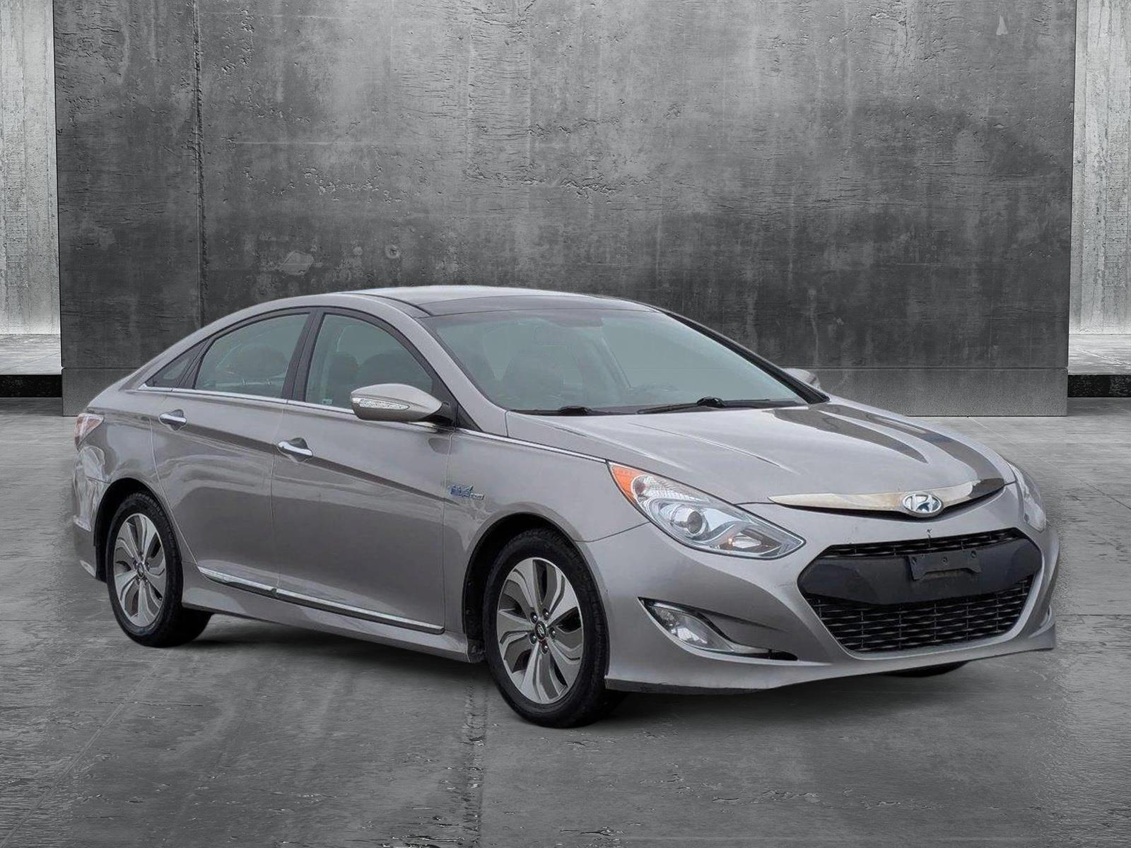 2013 Hyundai SONATA Hybrid Vehicle Photo in Spokane Valley, WA 99212