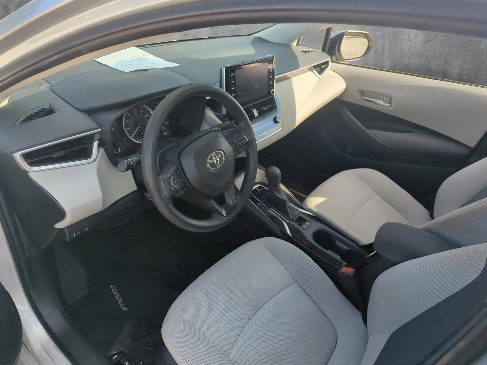 2020 Toyota Corolla Vehicle Photo in Pembroke Pines, FL 33027