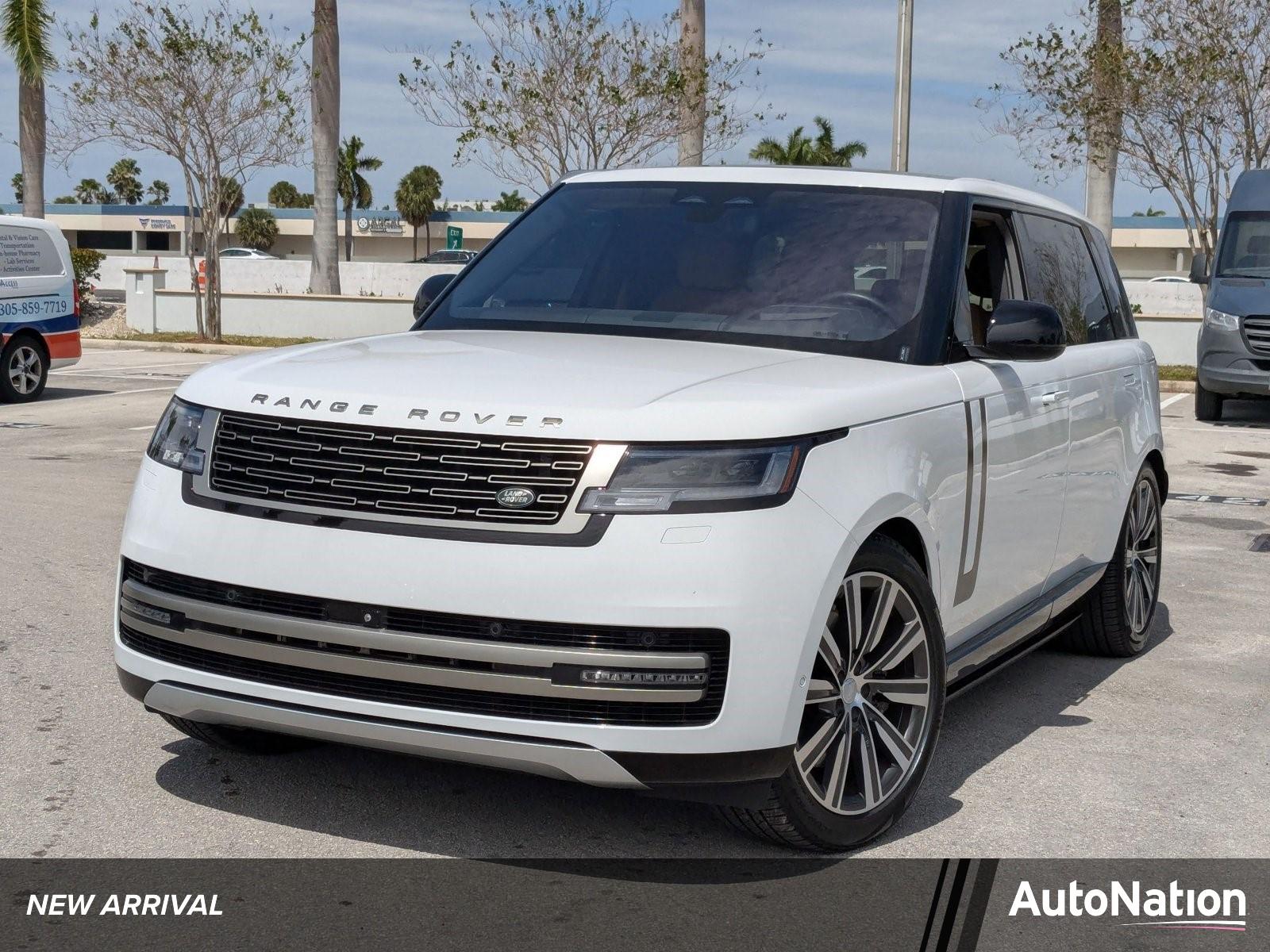 2023 Land Rover Range Rover Vehicle Photo in Miami, FL 33169