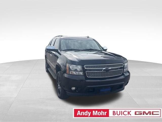 2010 Chevrolet Avalanche Vehicle Photo in Fishers, IN 46038