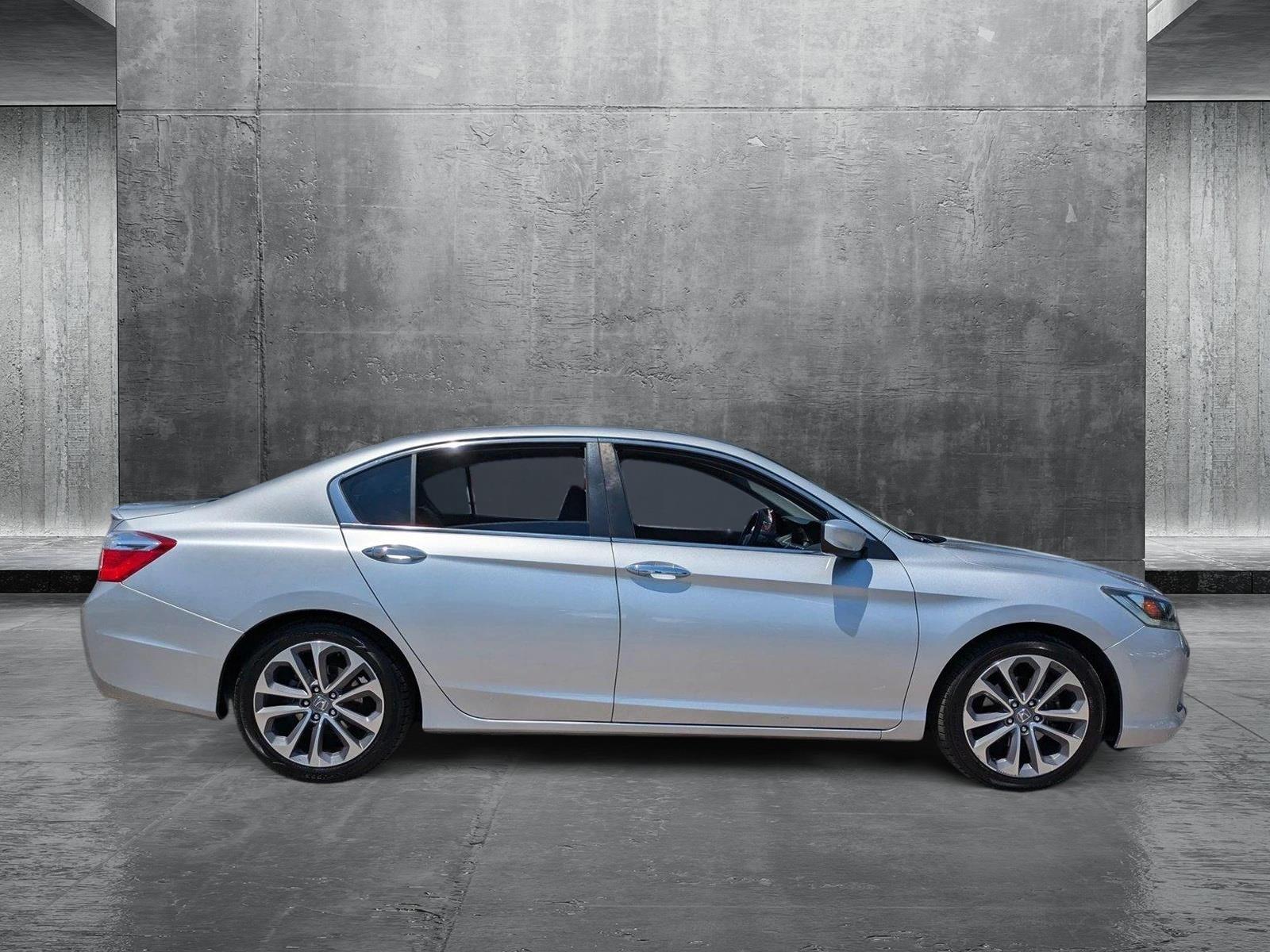 2013 Honda Accord Sedan Vehicle Photo in Tampa, FL 33614