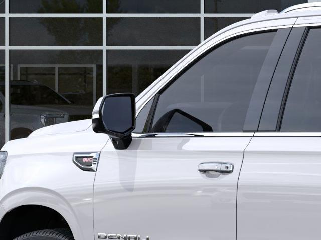 2025 GMC Yukon XL Vehicle Photo in GREEN BAY, WI 54303-3330