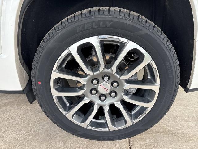 2021 GMC Acadia Vehicle Photo in MANHATTAN, KS 66502-5036