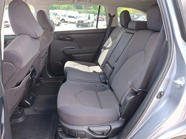 2022 Toyota Highlander Vehicle Photo in WATERTOWN, CT 06795-3318