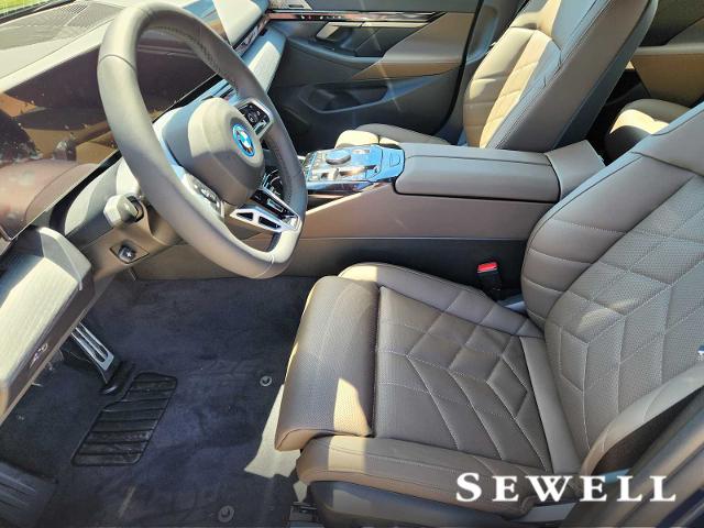 2025 BMW 550e xDrive Vehicle Photo in PLANO, TX 75024
