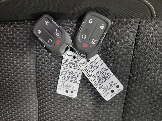 2023 GMC Acadia Vehicle Photo in APPLETON, WI 54914-8833