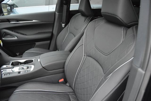 2025 INFINITI QX60 Vehicle Photo in Houston, TX 77090