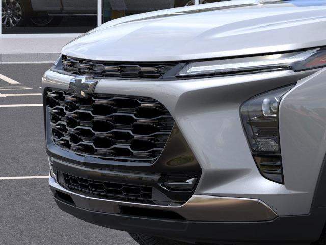 2025 Chevrolet Trax Vehicle Photo in Roslyn, NY 11576
