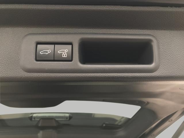 2024 Toyota Sequoia Vehicle Photo in GREEN BAY, WI 54303-3330