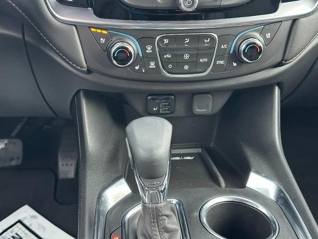 2023 Chevrolet Traverse Vehicle Photo in COLUMBIA, MO 65203-3903