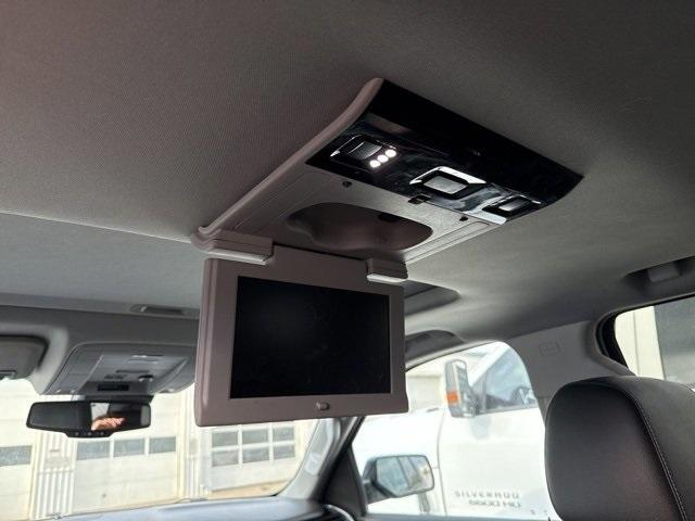 2020 Chevrolet Tahoe Vehicle Photo in ENGLEWOOD, CO 80113-6708