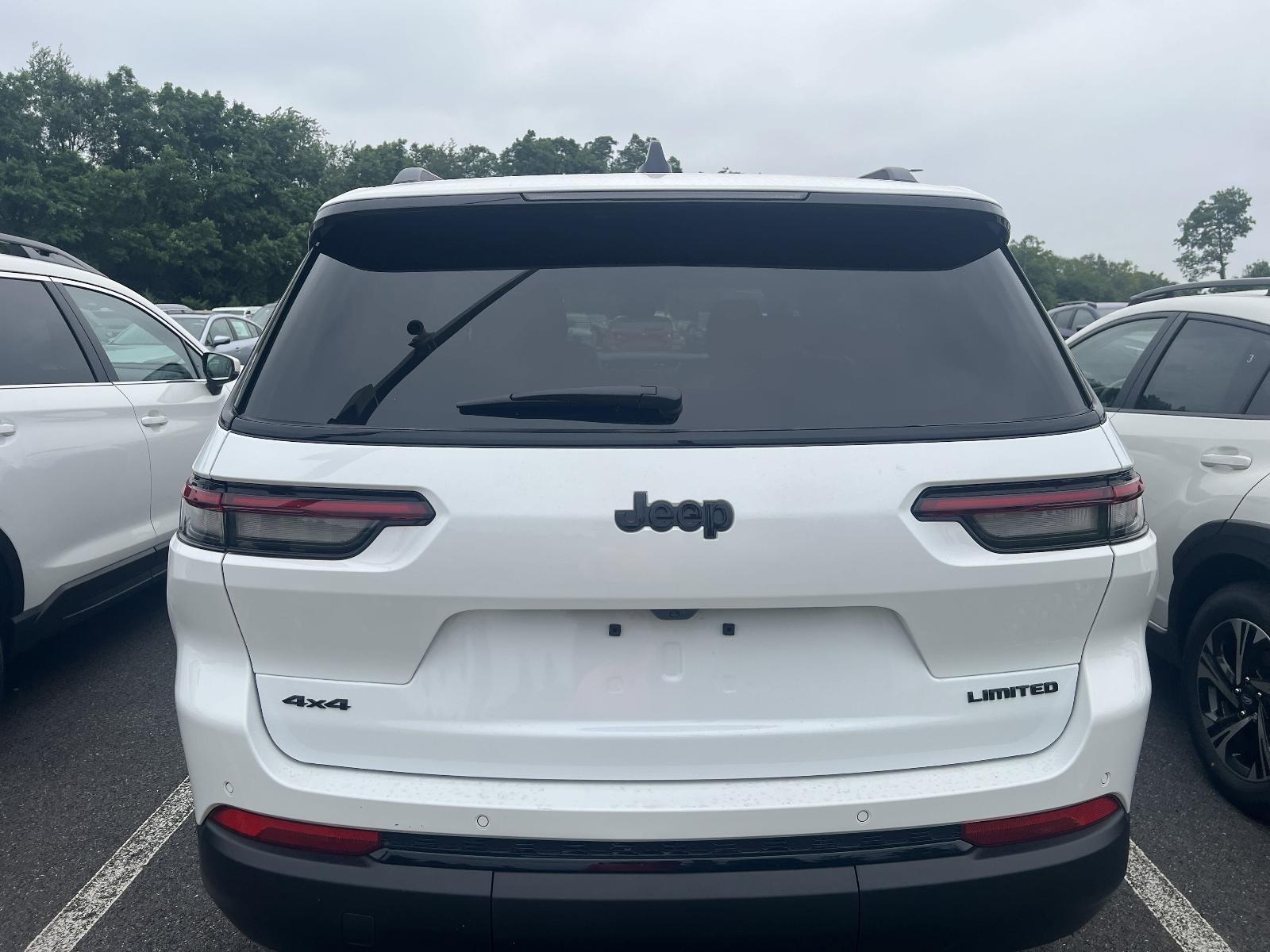 2025 Jeep Grand Cherokee L Vehicle Photo in Mechanicsburg, PA 17050-1707