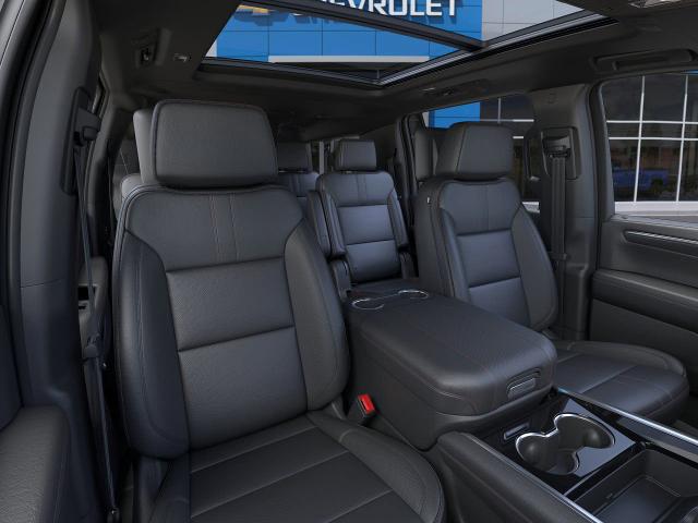 2025 Chevrolet Suburban Vehicle Photo in BEAUFORT, SC 29906-4218