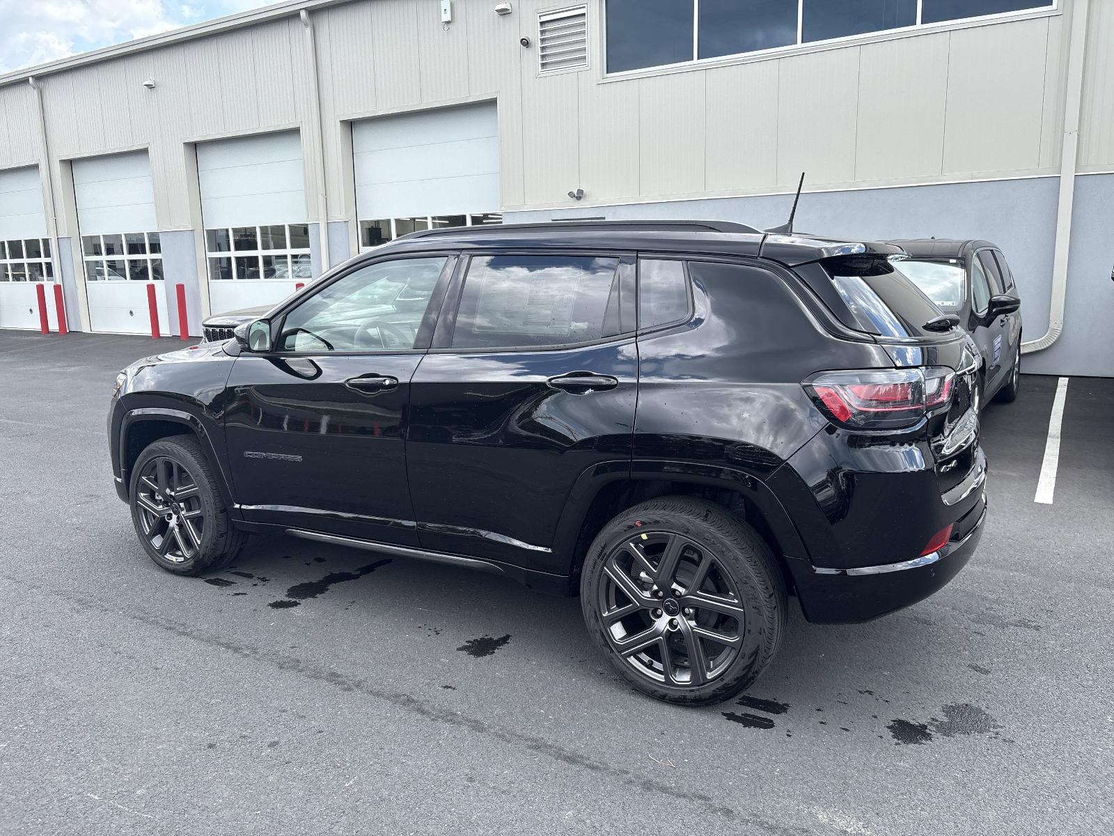 2025 Jeep Compass Vehicle Photo in Mechanicsburg, PA 17050-1707
