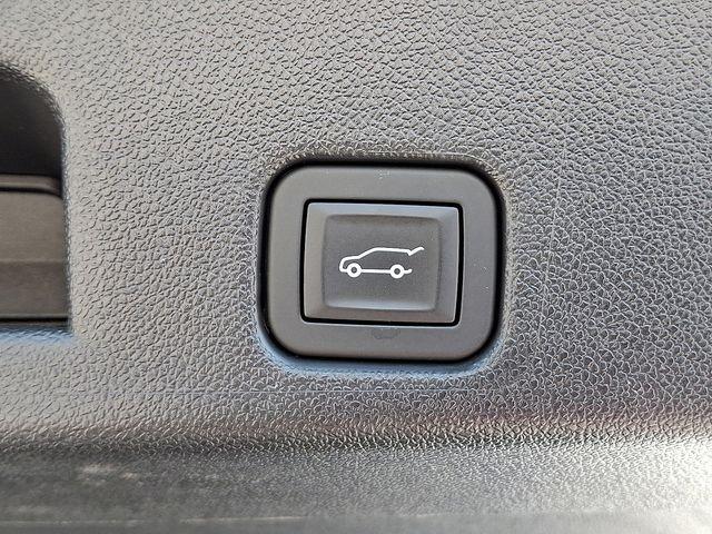 2025 Chevrolet Traverse Vehicle Photo in PAWLING, NY 12564-3219