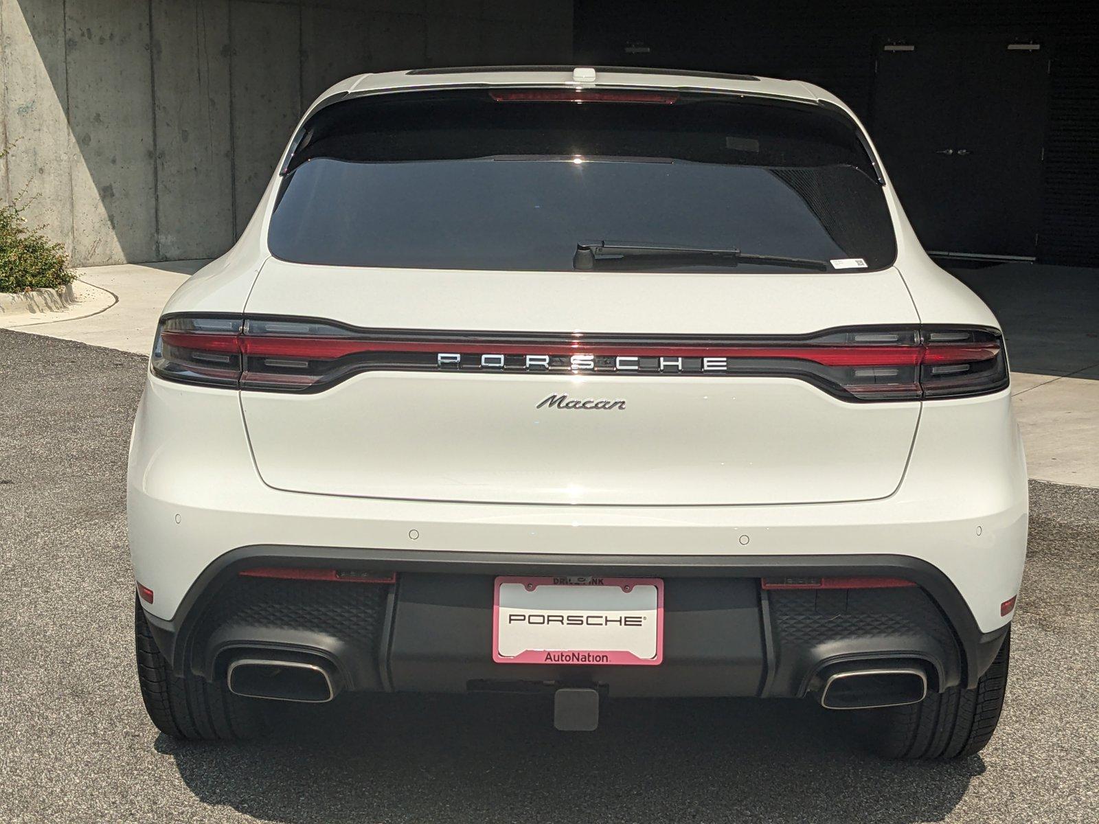 2024 Porsche Macan Vehicle Photo in Towson, MD 21204