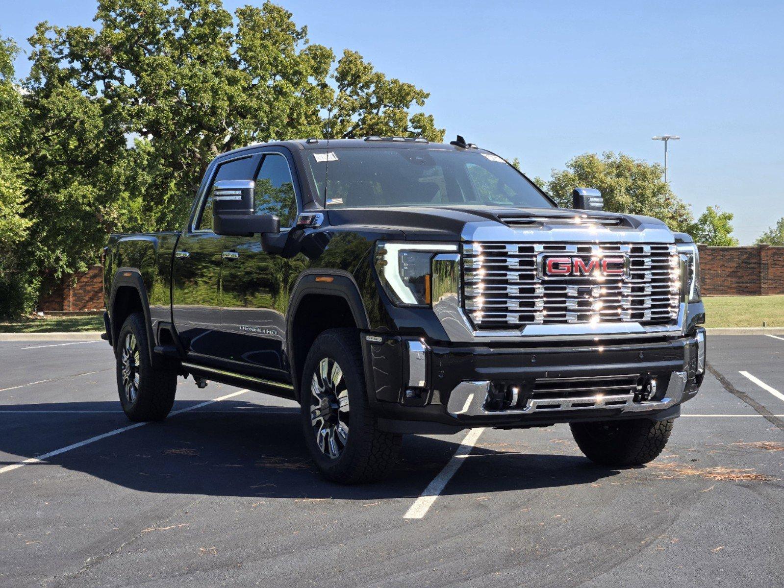 2024 GMC Sierra 2500 HD Vehicle Photo in DALLAS, TX 75209-3016