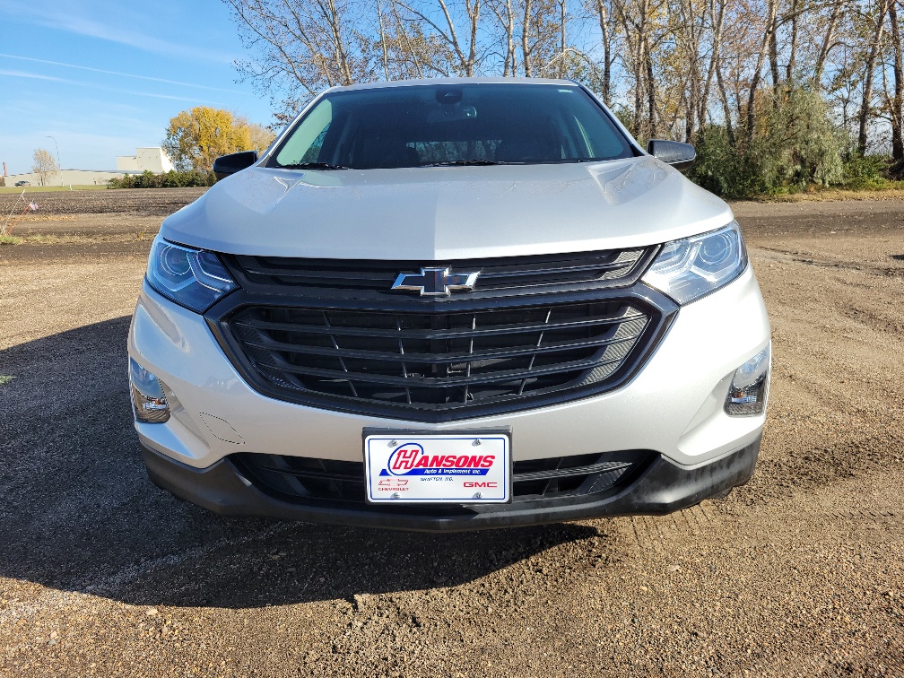 Used 2021 Chevrolet Equinox LT with VIN 2GNAXUEVXM6163321 for sale in Grafton, ND